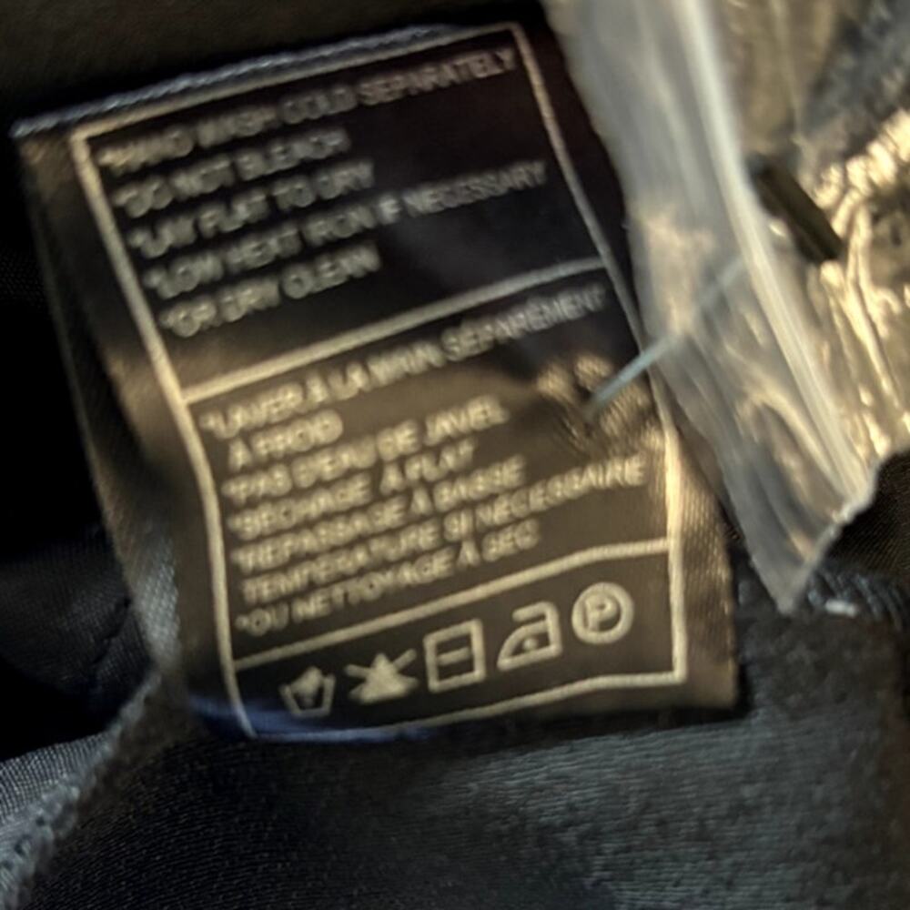 NWOT Cupcakes And Cashmere Sleeveless Jumpsuit Women's Size 0 Black Rayon - Picture 13 of 14